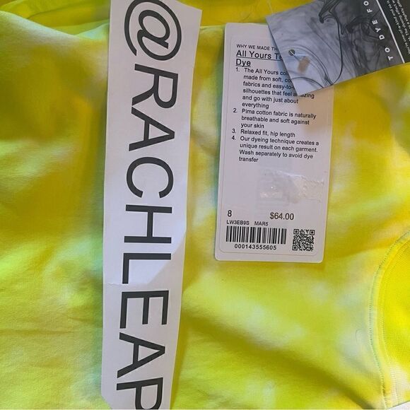 Lululemon All Yours Tee Tie Die - Picture 7 of 7